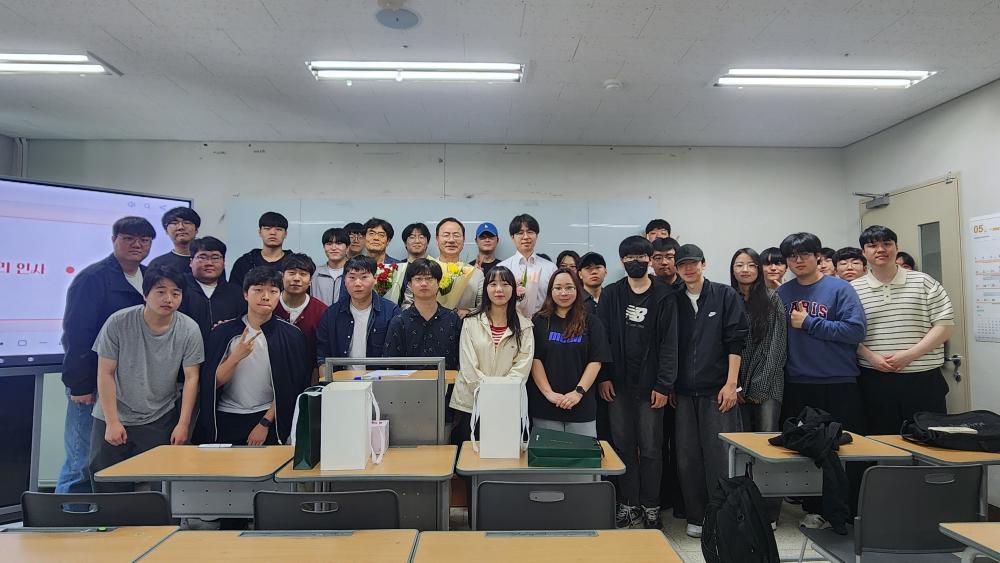 2026.05.13 전기전자공학전공 스승의 날 행사 사진1