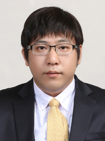 정덕기 교수 사진